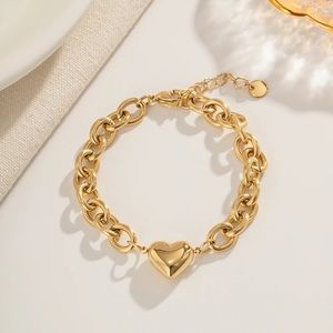 18k Gold Plated Love Heart Chain Bracelet